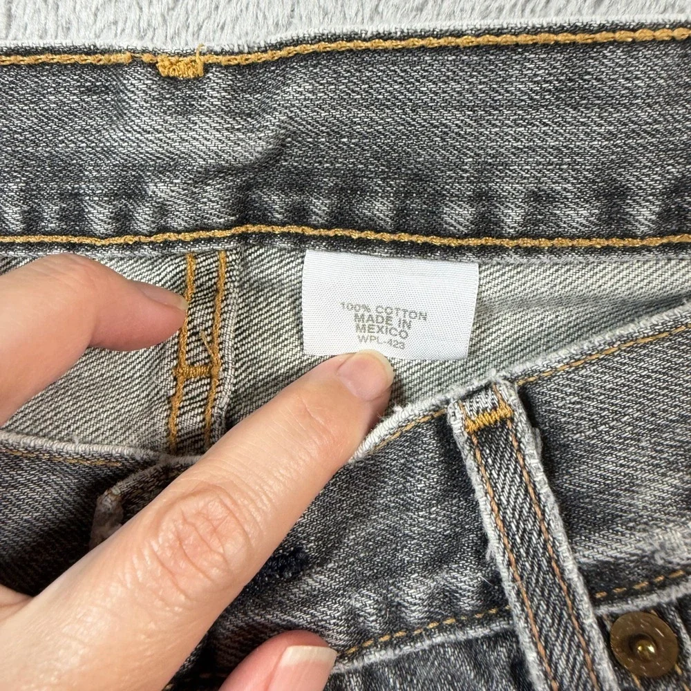 Levis 501 Jeans Mens 34x32 (Fits 32x31) Gray Button Fly Straight Leg Denim